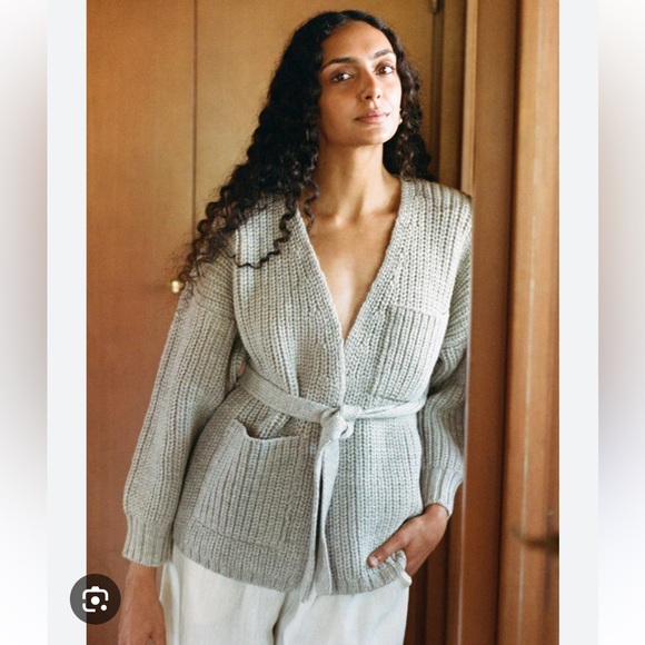 First Rite Jude Cardigan in Undyed Fog Size Small - Picture 7 of 14